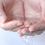 正しい化粧水のつけ方②